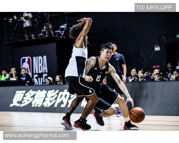 深入剖析成都篮球队与其他球队的技术特点与战术对比分析